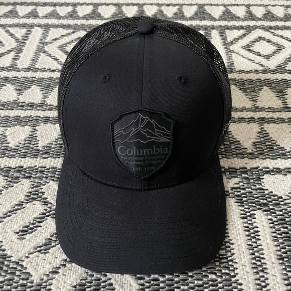 Columbia Other - Columbia Logo Black Trucker Hat